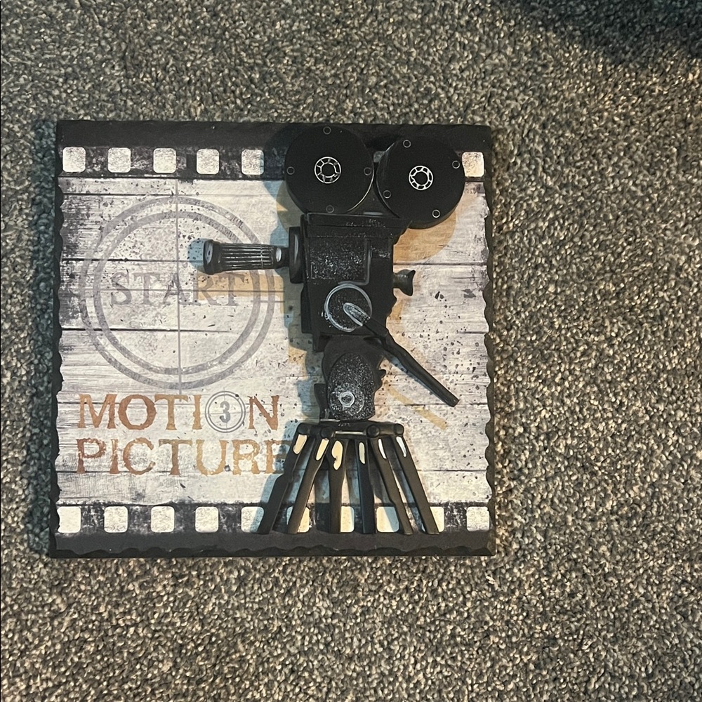 Vintage Camera Wall Art in Black and Gray